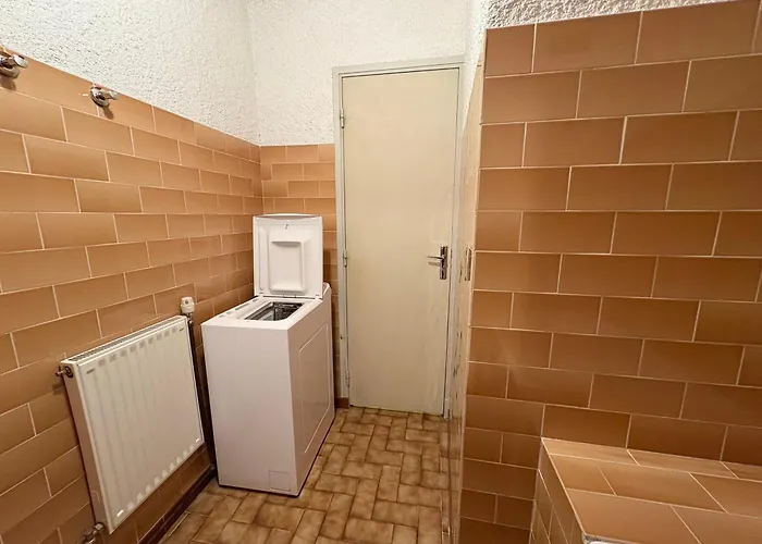 Holiday home Maison Usclade *